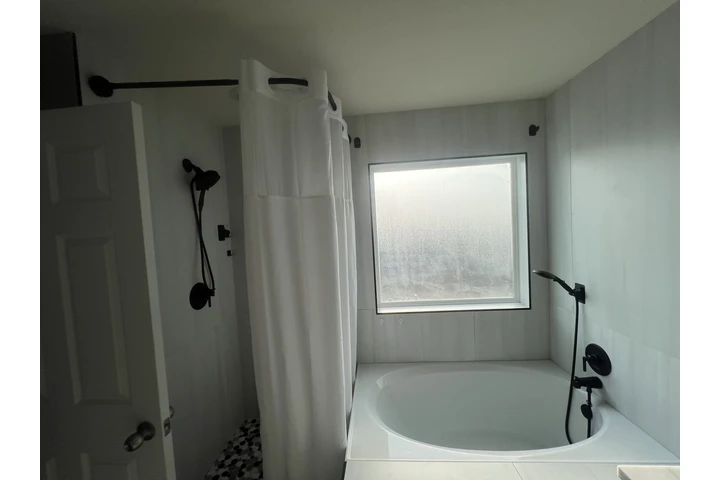 $2800 : 4 bed/3 bath House for rent i image 6