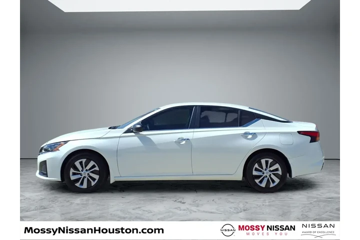 $21595 : Nissan Altima 2025 2.5 S 4dr image 5