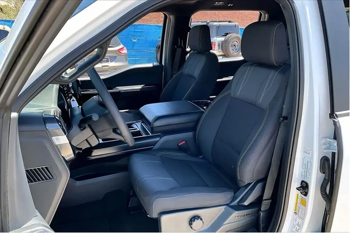 $39700 : Ford F-150 2025 4x2 STX 4dr image 8
