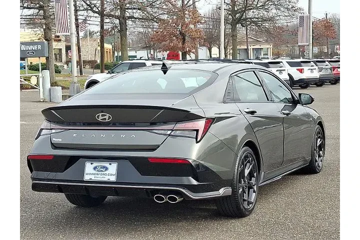 $22749 : Hyundai ELANTRA 2024 N Line image 6