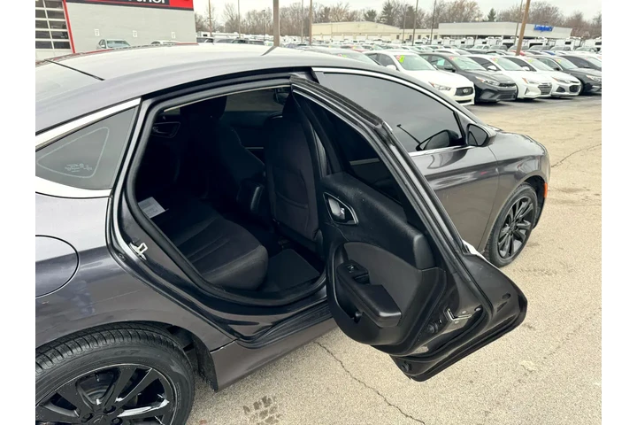 $6980 : 2015 200 4dr Sdn Limited FWD image 10