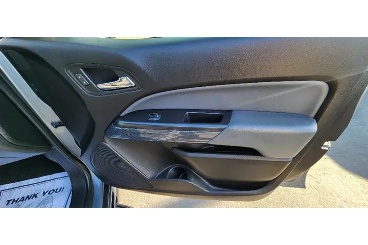 $21499 : 2018 Colorado image 1