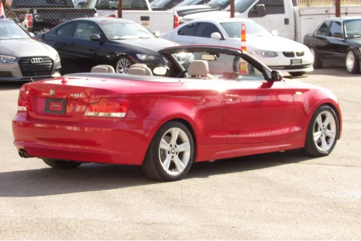 $7995 : 2008 BMW 1 Series 128i image 9