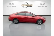 $19771 : Hyundai ELANTRA 2024 SEL 4dr thumbnail