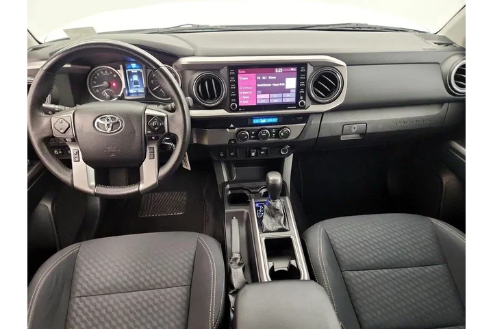 $28998 : Toyota Tacoma 2021 4x2 SR5 V image 9