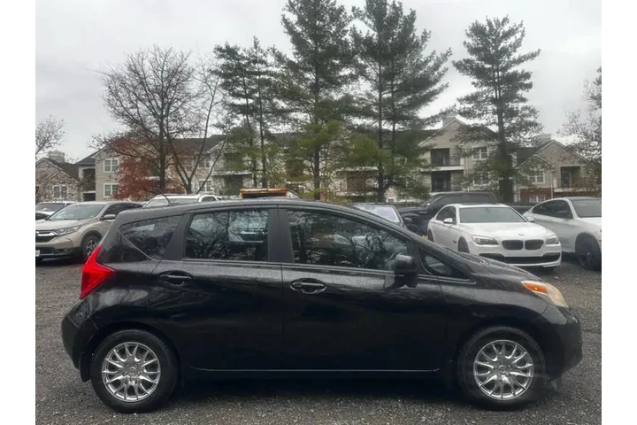 $4550 : 2014 Versa Note image 7