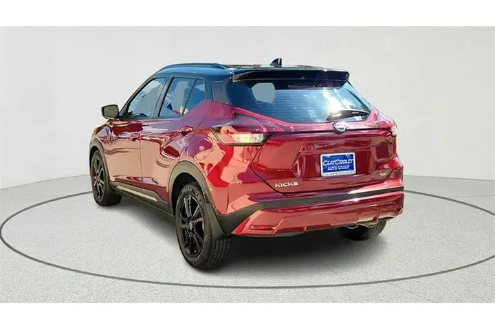 $16967 : Nissan Kicks 2022 SR 4dr Cro image 5