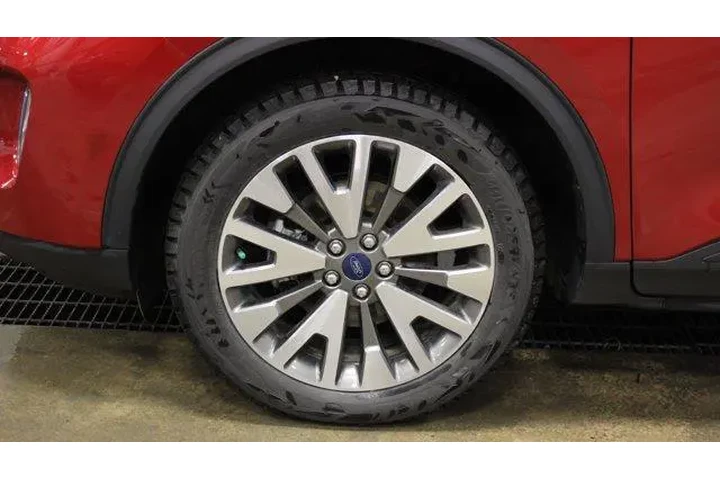 $29995 : Ford Escape 2022 AWD Titaniu image 9