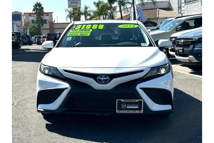 $28495 : Toyota Camry Hybrid 2024 SE image 3