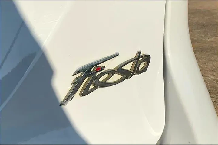 $8851 : Ford Fiesta 2019 S 4dr Sedan image 7