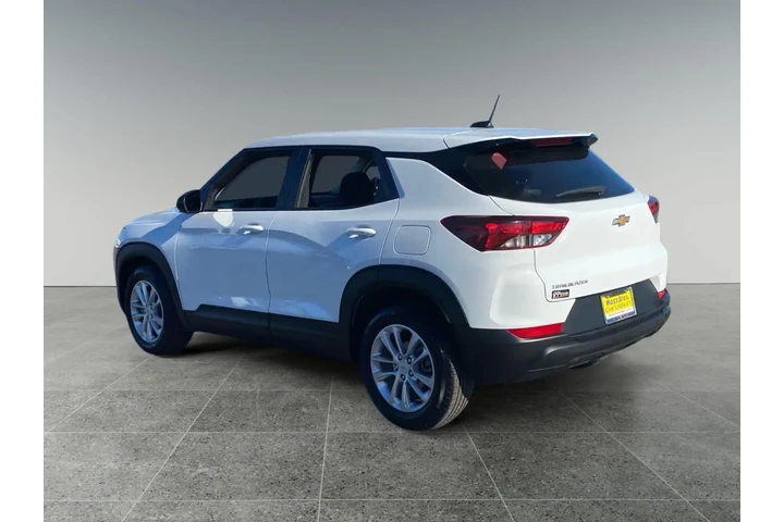 $23300 : Chevrolet Trailblazer 2024 L image 3