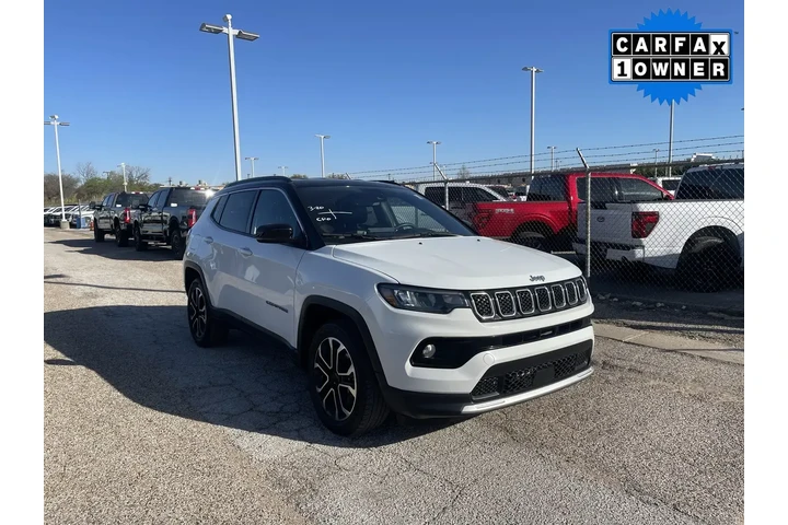 $21959 : Jeep Compass 2024 4x4 Limite image 2