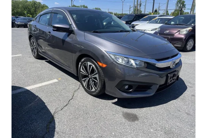 $11900 : 2017 Civic EX-T image 5