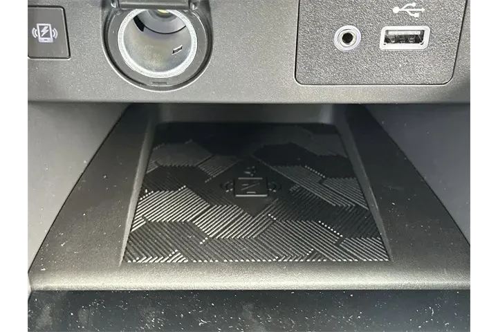 $16999 : Nissan Versa 2025 SV 4dr Sed image 8