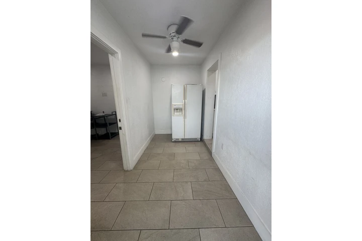 $1650 : Efficiency image 2