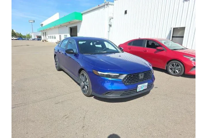 $29900 : Honda Accord Hybrid 2024 Spo image 1