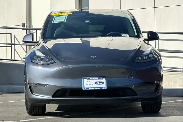 $30900 : Tesla Model Y 2022 AWD Long image 8