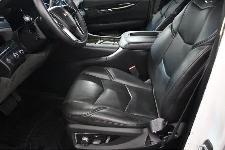 $32988 : Cadillac Escalade ESV 2018 4 image 6