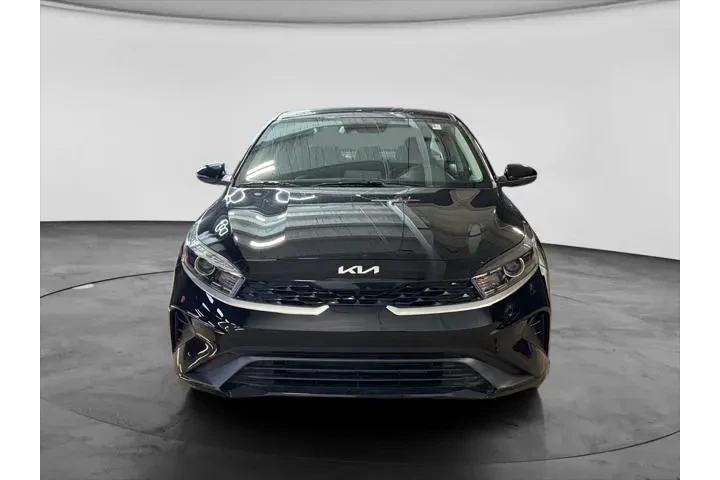 $18138 : Kia Forte 2023 LXS 4dr Sedan image 9