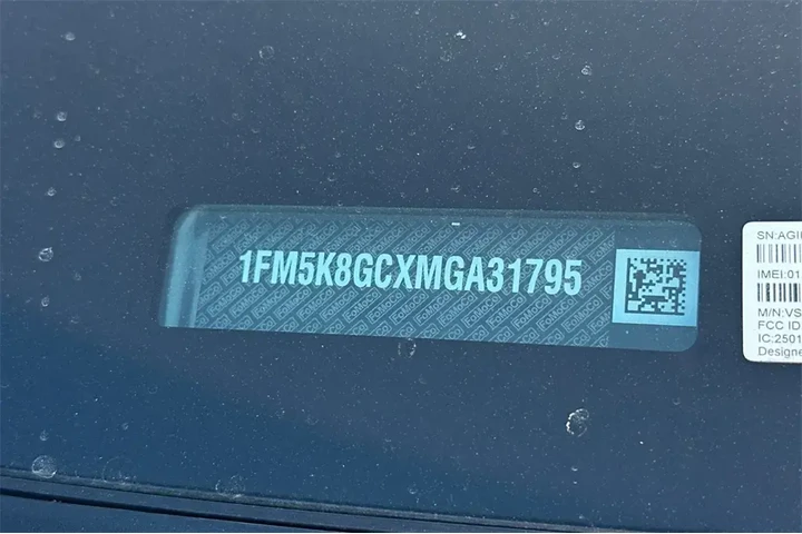 $36211 : Ford Explorer 2021 AWD ST 4d image 8