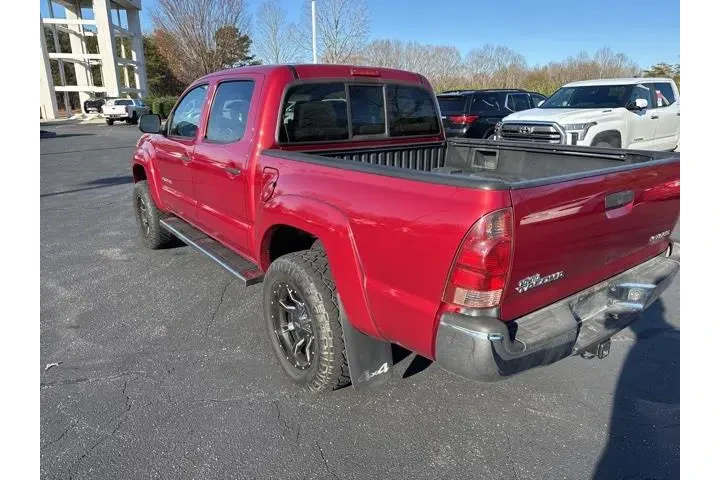 $14093 : Toyota Tacoma 2007 V6 4dr Do image 8