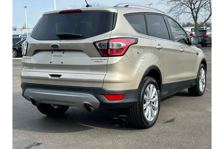 $14500 : Ford Escape 2017 Titanium 4d image 7