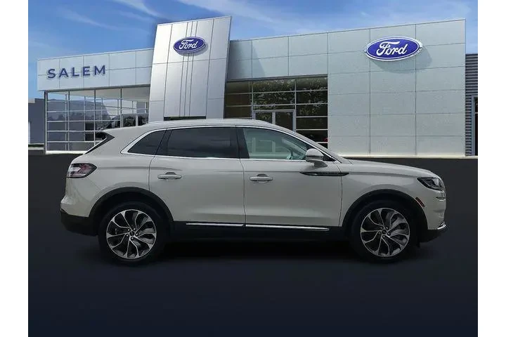 $34978 : Lincoln Nautilus 2022 AWD Re image 2