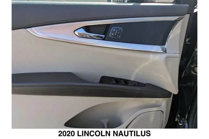 $23575 : Lincoln Nautilus 2020 4dr St image 10