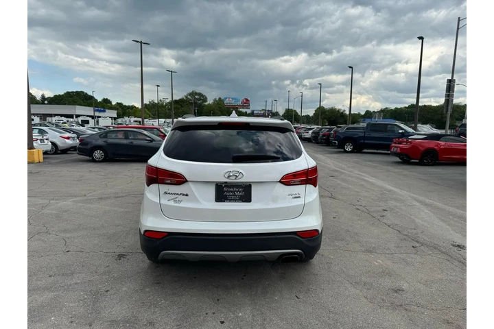 $8450 : 2014 Santa Fe Sport AWD 4dr 2 image 3