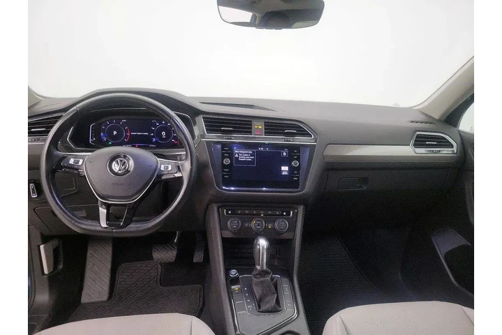 $18998 : Volkswagen Tiguan 2019 SE 4d image 9