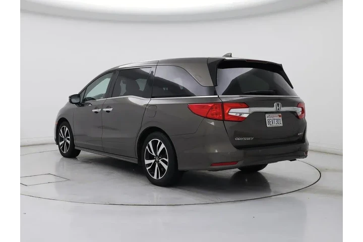$33998 : Honda Odyssey 2018 Elite 4dr image 2