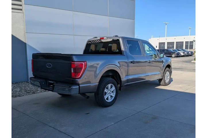 $34897 : Ford F-150 2023 4x2 XL 4dr S image 4
