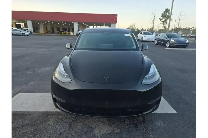 $30490 : Tesla Model Y 2022 AWD Perfo image 2
