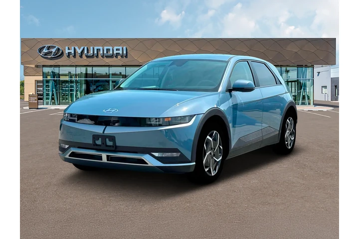 $25216 : Hyundai IONIQ 5 2024 SE 4dr image 1