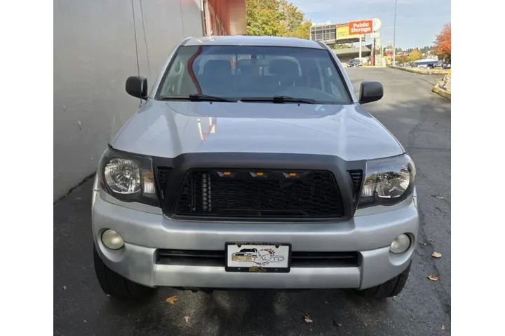 $11900 : 2007 Tacoma V6 image 4