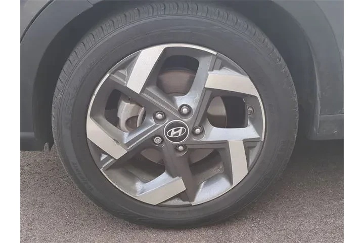 $18469 : Hyundai VENUE 2024 Limited 4 image 9