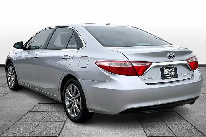 $13626 : Toyota Camry Hybrid 2016 XLE image 10