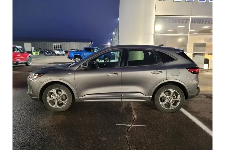 $23995 : Ford Escape 2023 AWD ST-Line image 7