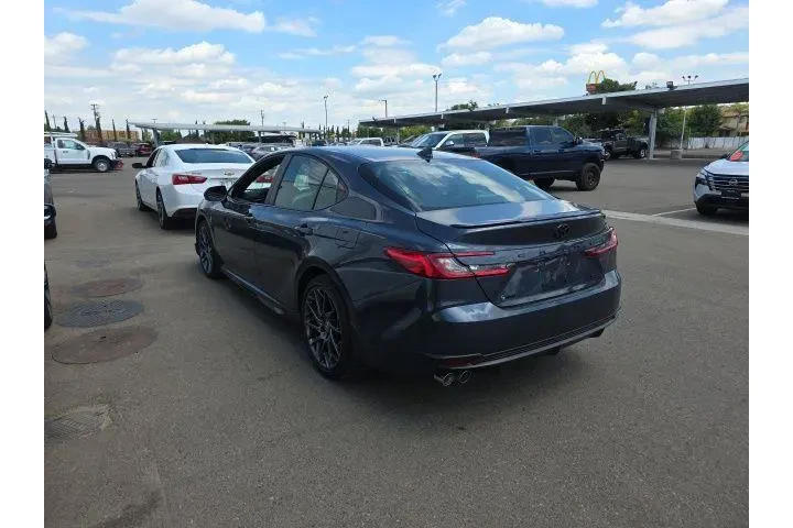 $36900 : Toyota Camry 2026 SE 4dr Sed image 5