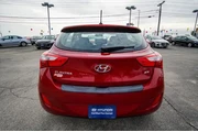 $9200 : Hyundai ELANTRA GT 2017 4dr thumbnail