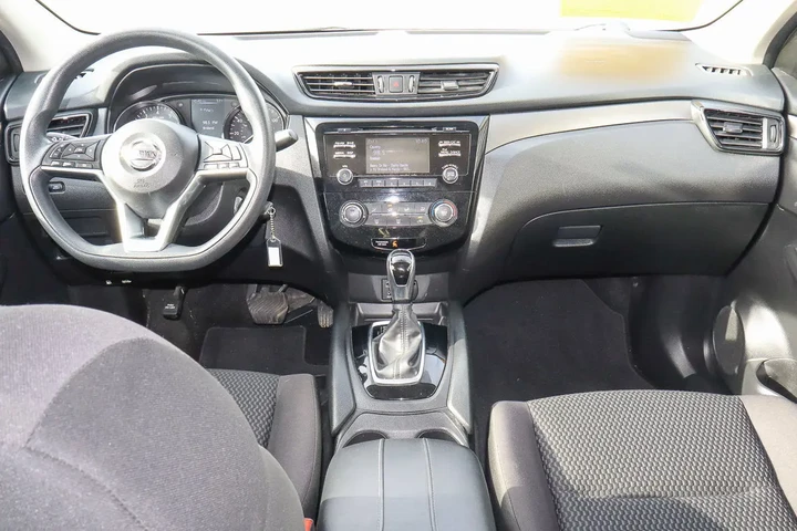 $10449 : 2017 Rogue Sport S image 10