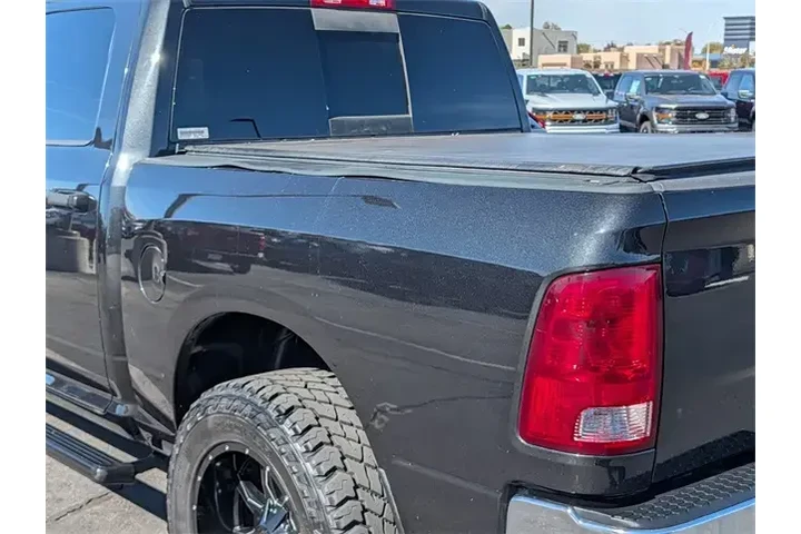 $29999 : Ram 1500 2018 4x4 SLT 4dr Cr image 4