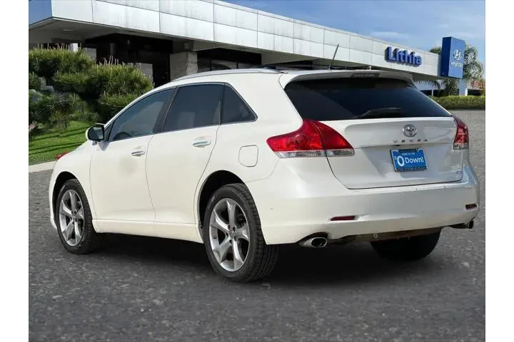 $9899 : Toyota Venza 2011 AWD V6 4dr image 7