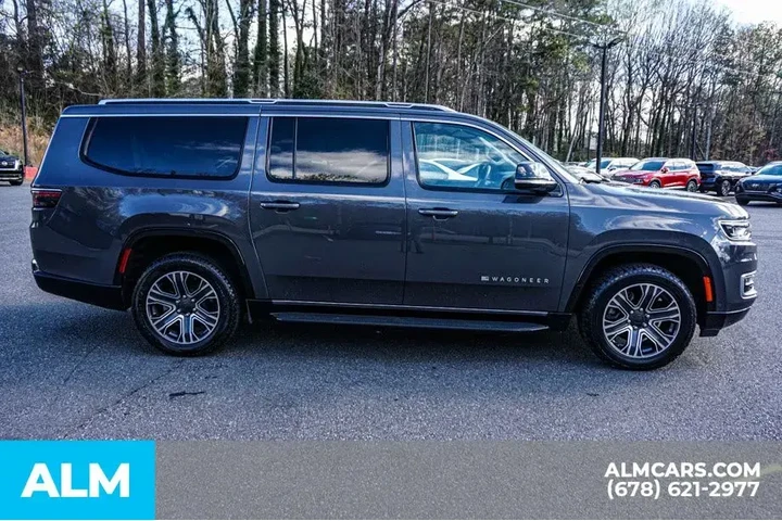$32920 : Jeep Wagoneer L 2024 4x2 Ser image 8