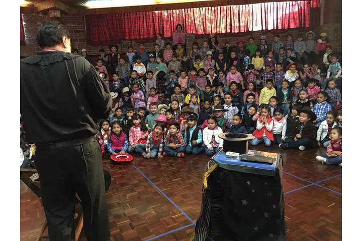 SHOW especial Fiesta INFANTIL image 1