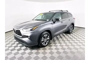 $31500 : Toyota Highlander 2022 XLE 4 thumbnail