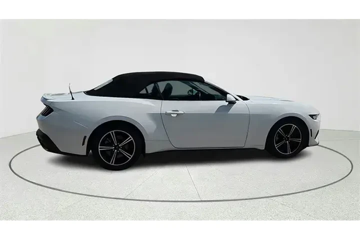 $29366 : Ford Mustang 2024 EcoBoost 2 image 3