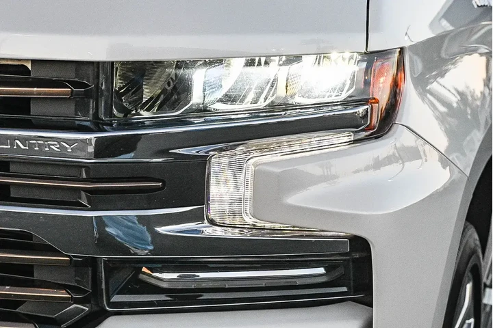 Chevrolet Silverado 1500 201 image 4