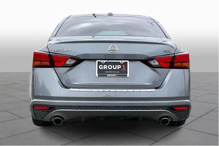$19994 : Nissan Altima 2022 2.5 SR 4d image 4