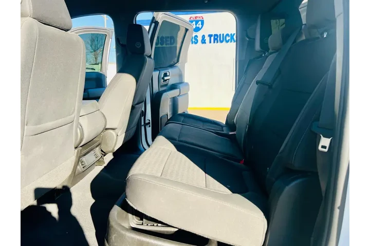 $29995 : 2022 Silverado 1500 Limited C image 10